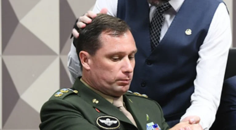 Tenente-coronel é liberado da prisão e fará delação premiada