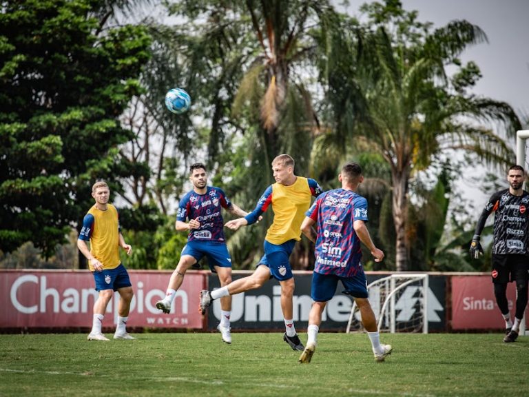Juventude tropeça contra a Chapecoense de Claudinei Oliveira e ajuda o Vila Nova