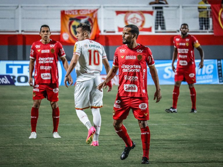 Vila Nova decepciona no segundo turno e sonho do acesso é adiado