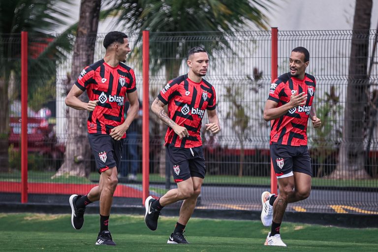 Alix, Luiz Fernando e Luiz Felipe treinando