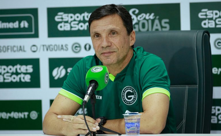 Zé Ricardo avalia rejeição da torcida do Goiás e projeta pré-temporada: “É pouco tempo”