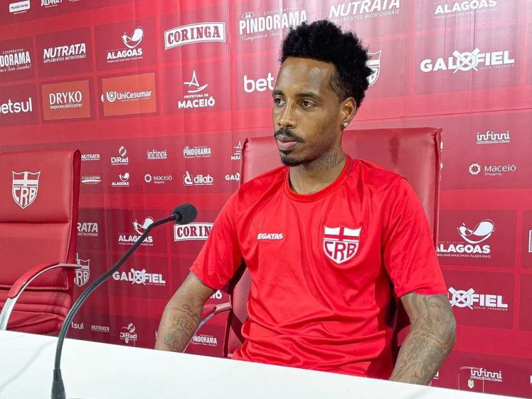 Guilherme Romão em entrevista coletiva