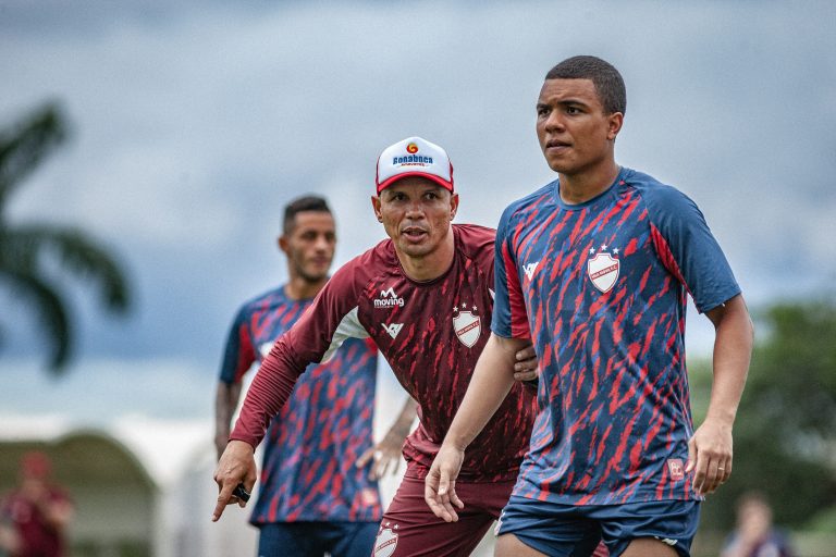 Vila Nova está quase pronto para a estreia no Campeonato Goiano