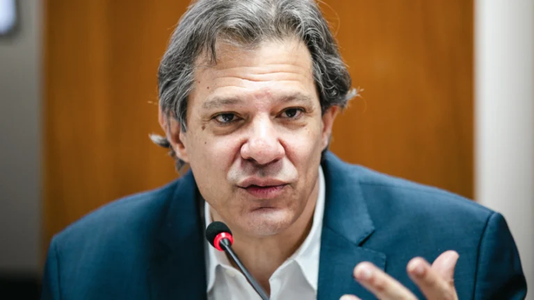 Impostos sobre diesel e gás de cozinha sobem a partir de hoje