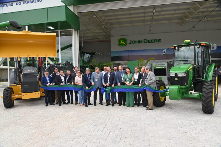 Senai e John Deere inauguram Centro de Treinamento para agroindústria, em Goiânia