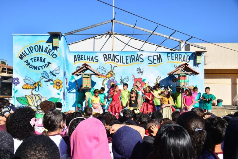 Escola de Aparecida recebe prêmio nacional do Sebrae