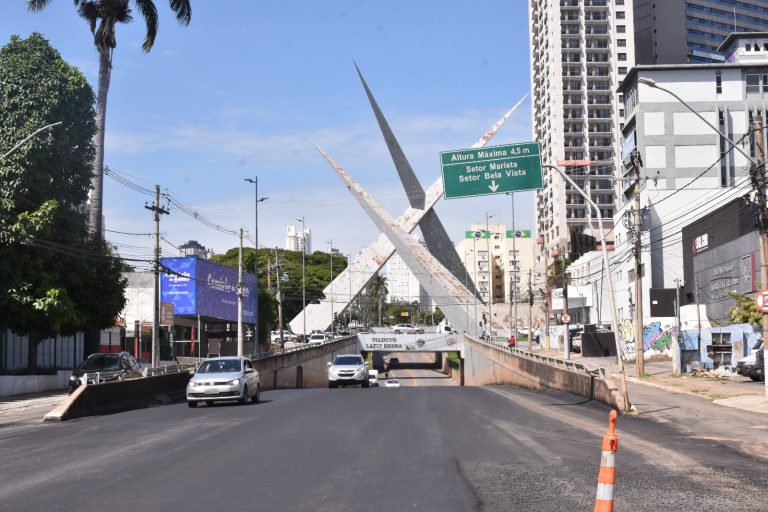 Interdição avenida 85