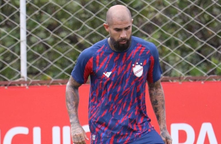 Vila Nova deve ganhar dois reforços para a primeira decisão contra o Paysandu