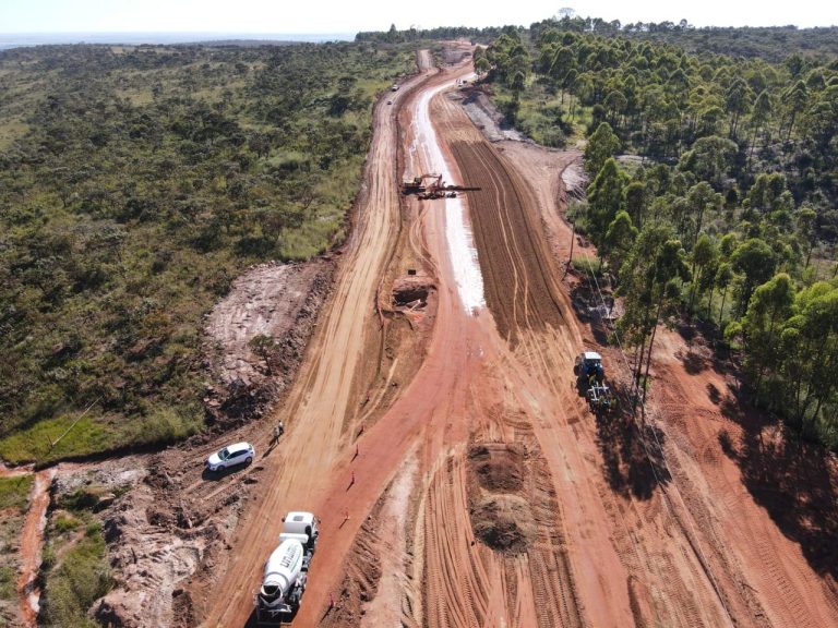 Começam as obras de Pavimentação da GO-309, entre Cristalina e a divisa com Minas Gerais