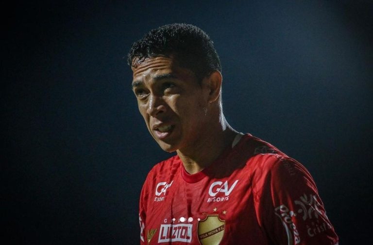 Igor Henrique e Júnior Todinho podem desfalcar o Vila Nova por até 10 jogos