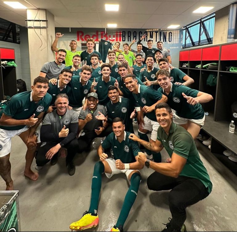 Goiás conquista importante vitória pelo Brasileirão Sub 20. Com gols na etapa final de jogo, o verdão venceu de virada por 2 a 1.