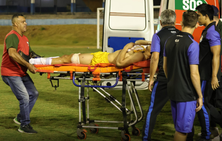 PM abre inquérito para investigar policial que disparou bala de borracha contra jogador