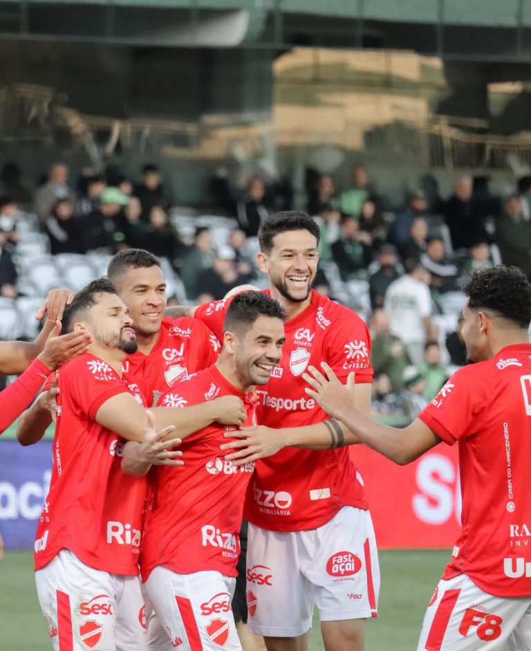 Vila Nova se reapresenta e vai mudar o time para o jogo contra o Amazonas