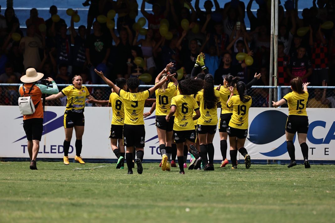 Taça das favelas Futebol feminino