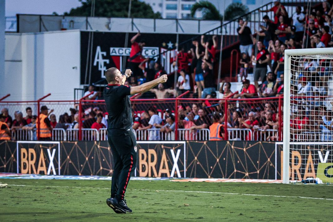 O Atlético que antes não havia vencido como mandante, agora vem de duas vitórias em Casa pela Série A e mira arrancada histórica.