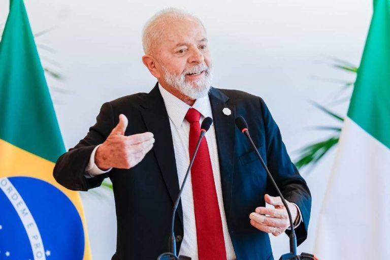 Presidente Lula participa da inauguração do BRT Norte-Sul em Goiânia