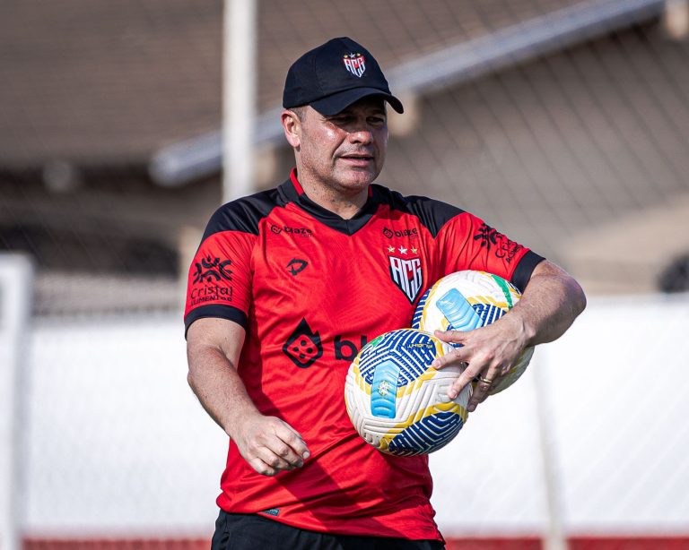 Atlético se prepara para mais um confronto direto, desta vez contra o Fluminense no Acciolly.