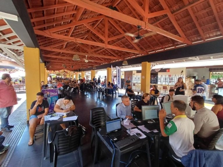 Sine Goiânia leva Caravana do Emprego a shopping, com 300 vagas nesta quarta-feira (2)