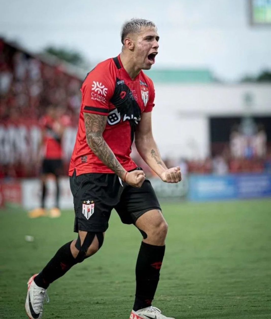 Atacante Uruguaio de 21 anos está deixando o Atlético GO. Ao todo Emiliano Rodíguez anotou 8 gols entre Goianão e Copa do Brasil.