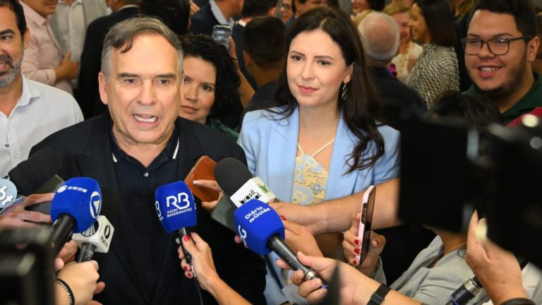 Mabel diz que vai acatar pedido do MP sobre auditoria na Comurg