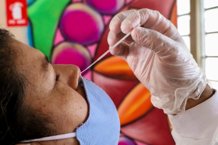 Veja os pontos para testagem de covid-19 em Goiânia