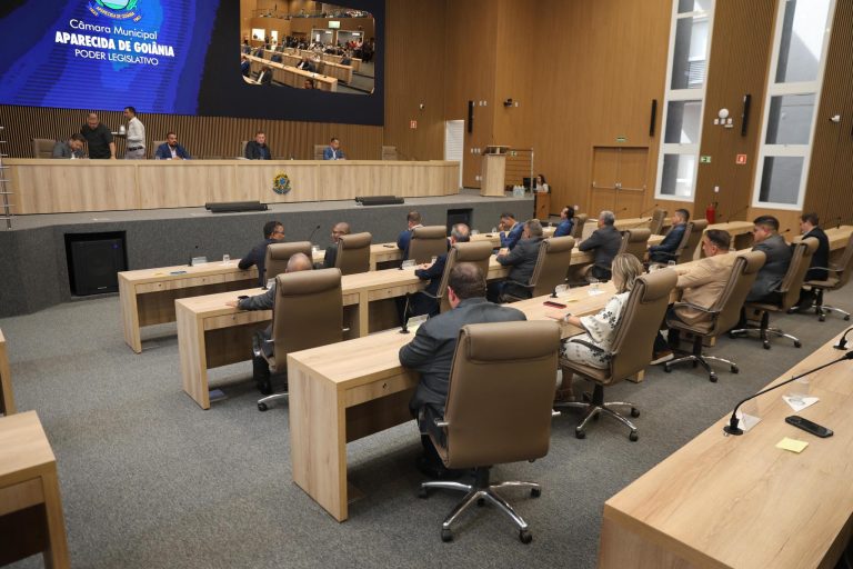 Câmara de Vereadores de Aparecida inicia a nova legislatura, nesta terça