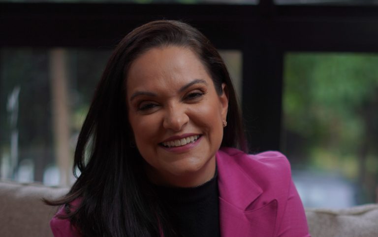 Dra. Marcela Araújo cita sintomas da leucemia e destaca importância da campanha Fevereiro Laranja