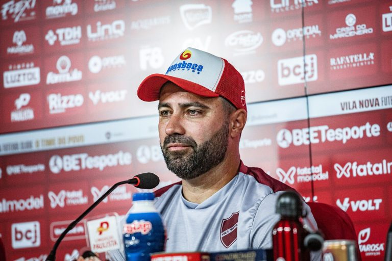 Qual o melhor treinador da capital no Goianão 2025?