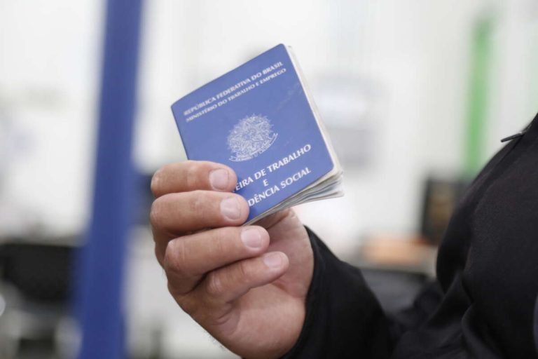 Sine Municipal oferta 452 vagas de emprego