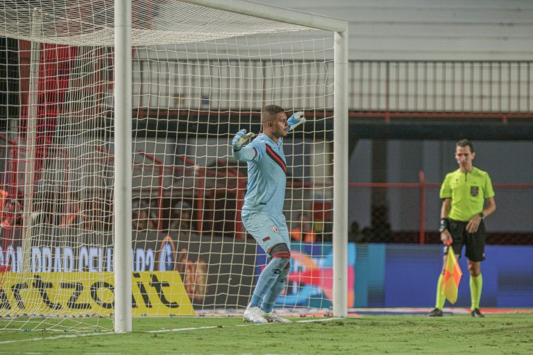 Pênalti é treino ou é dom?