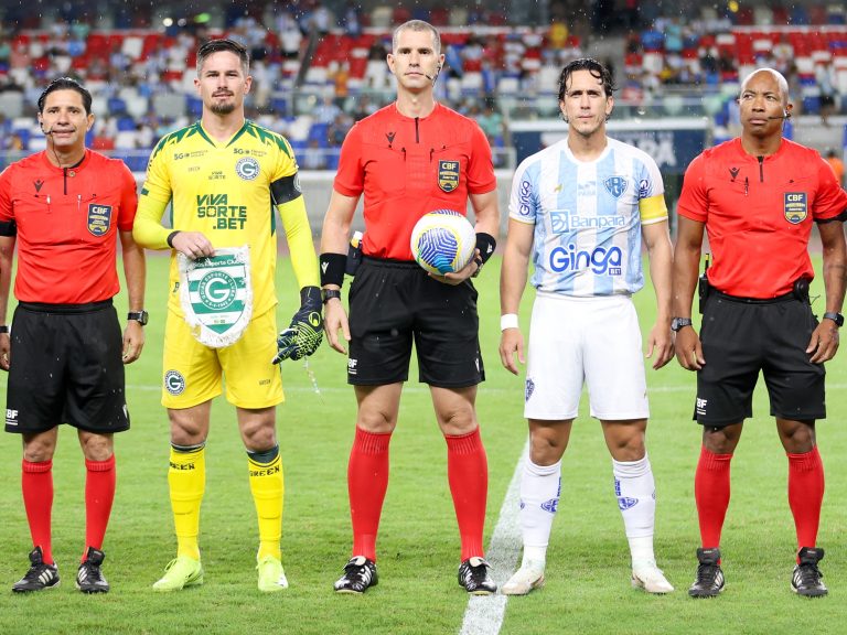 João Batista Souza valoriza empate do Goiás, mas aponta pontos de melhora: ‘ataque inoperante’