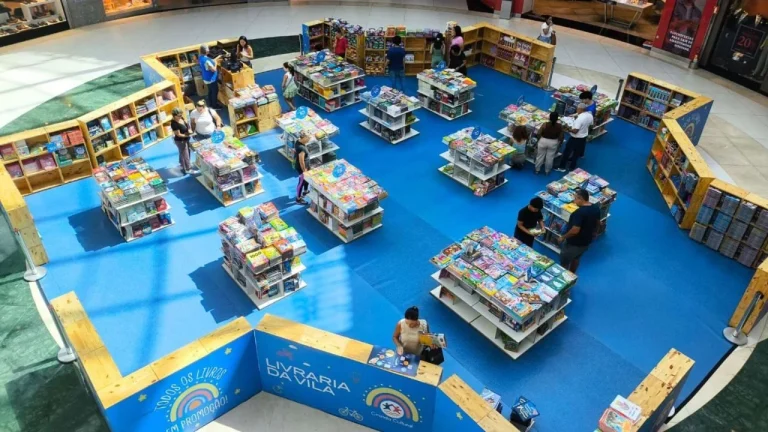 Feira de livros reúne títulos a partir de R$ 10 em Goiânia
