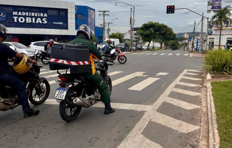 Goiânia inicia sincronização semafórica pela Avenida Castelo Branco