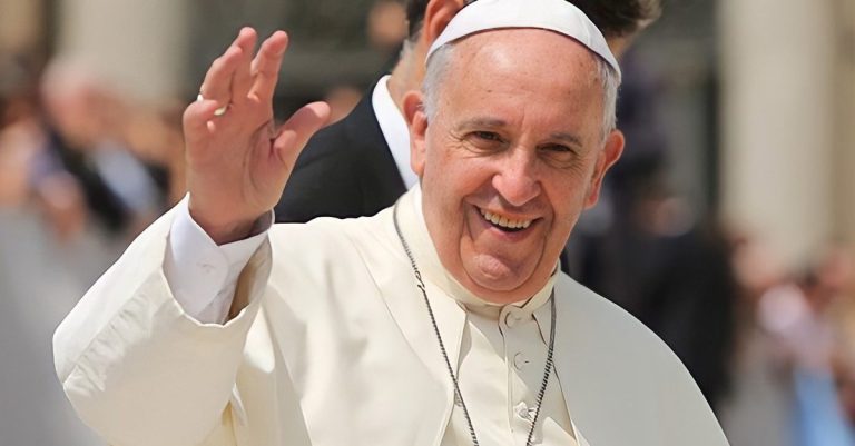 Morre o Papa Francisco aos 88 anos