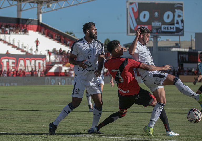 Nilton César sobre elogios à equipe do Remo: “Só volto a discutir quando ganhar fora de casa
