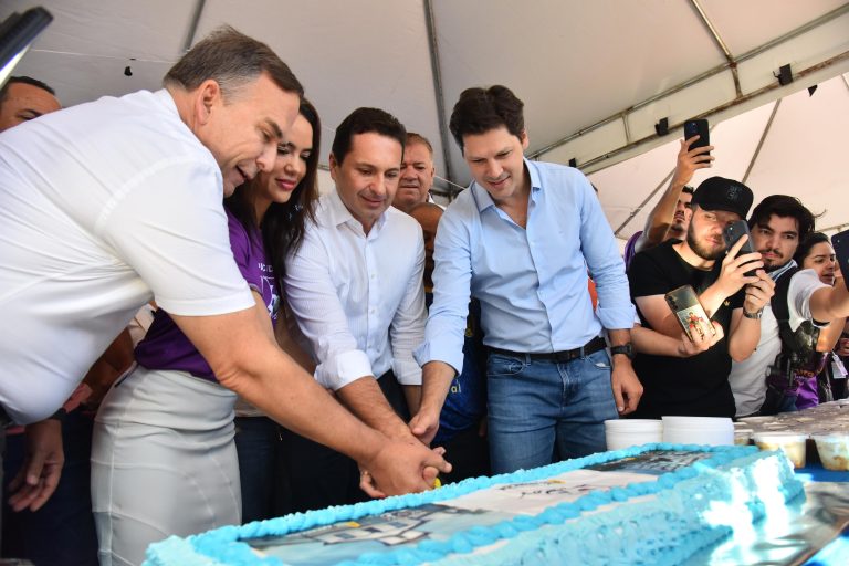 Aparecida completa 103 anos com festa, desfile e anúncio de investimento em obras