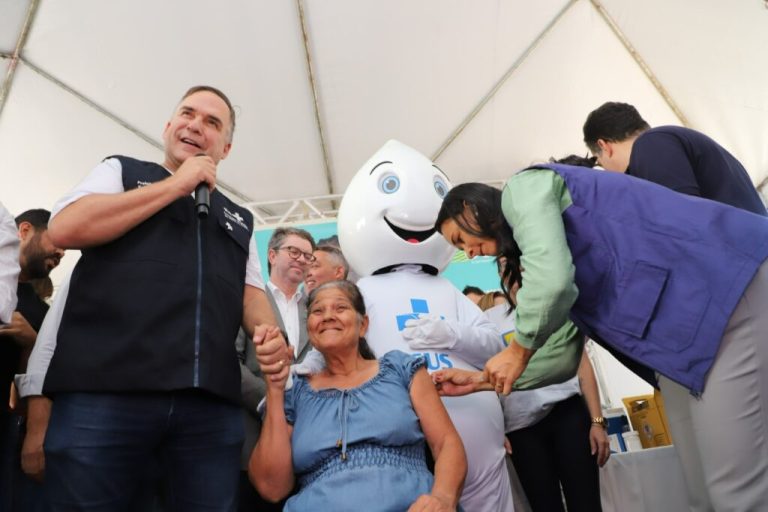Goiás aplica mais de 40 mil doses no dia D de Vacinação contra a Influenza