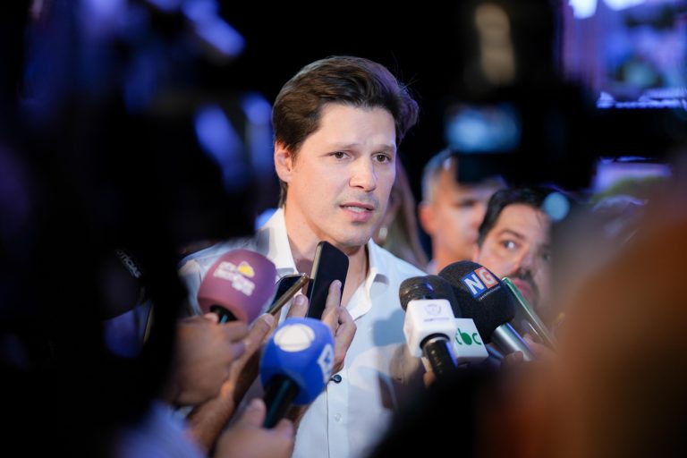 Daniel Vilela anuncia pacotes de obras em Anápolis