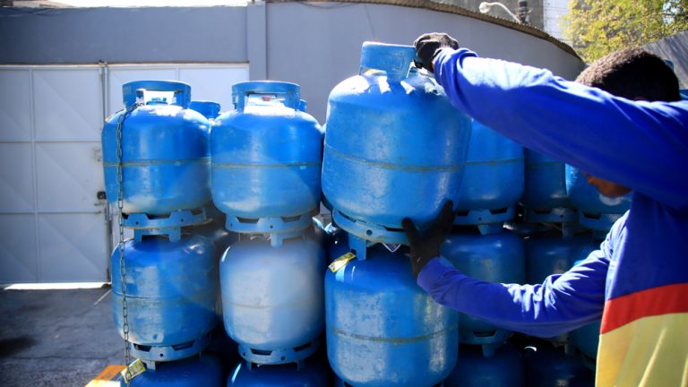 Procon Goiás multa Ultragaz em mais de R$ 32 mil por cobrança indevida