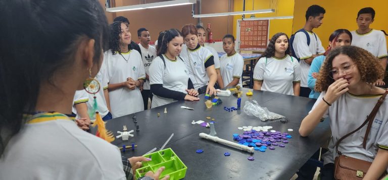 Goiás Social investe R$ 14 milhões em Bolsas Profissionalizantes para estudantes das Escolas do Futuro
