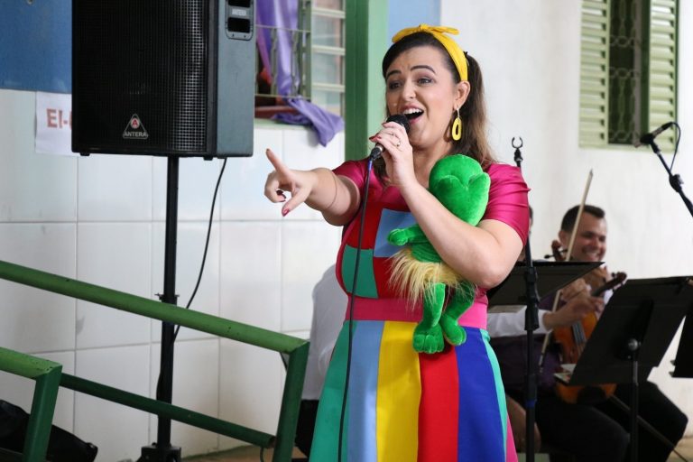 Orquestra e Coro Juvenil de Goiânia apresentam Concerto Didático no Cmei José Alves Batista