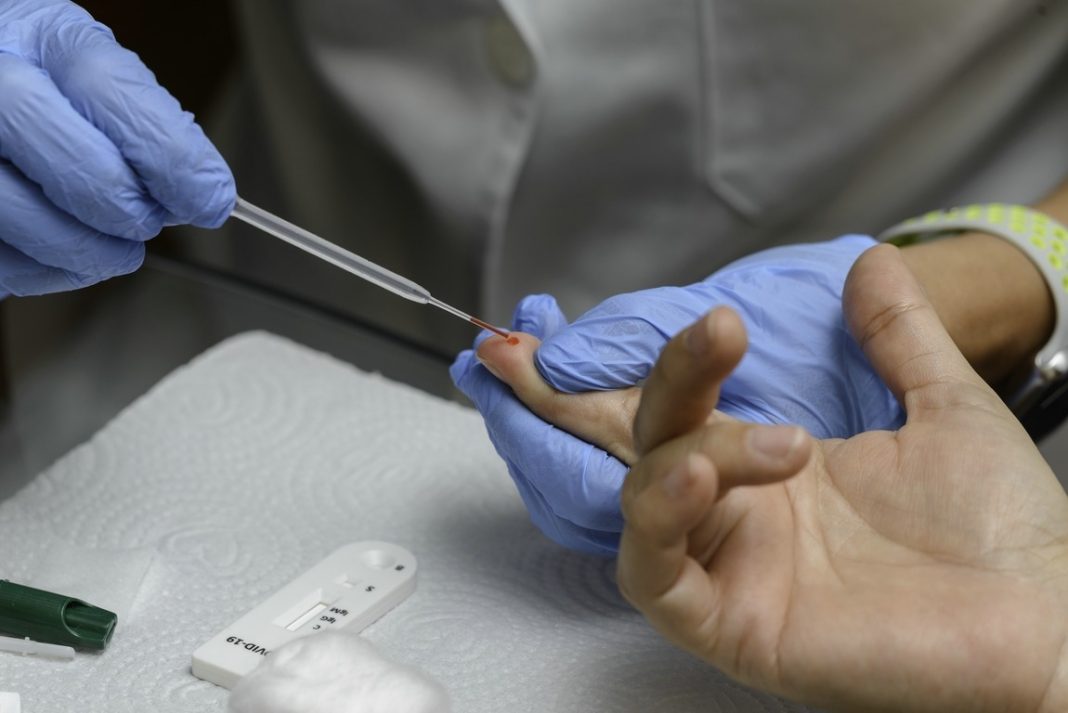 Prefeitura de Goiânia leva testes e prevenção de hepatites virais aos romeiros em Trindade