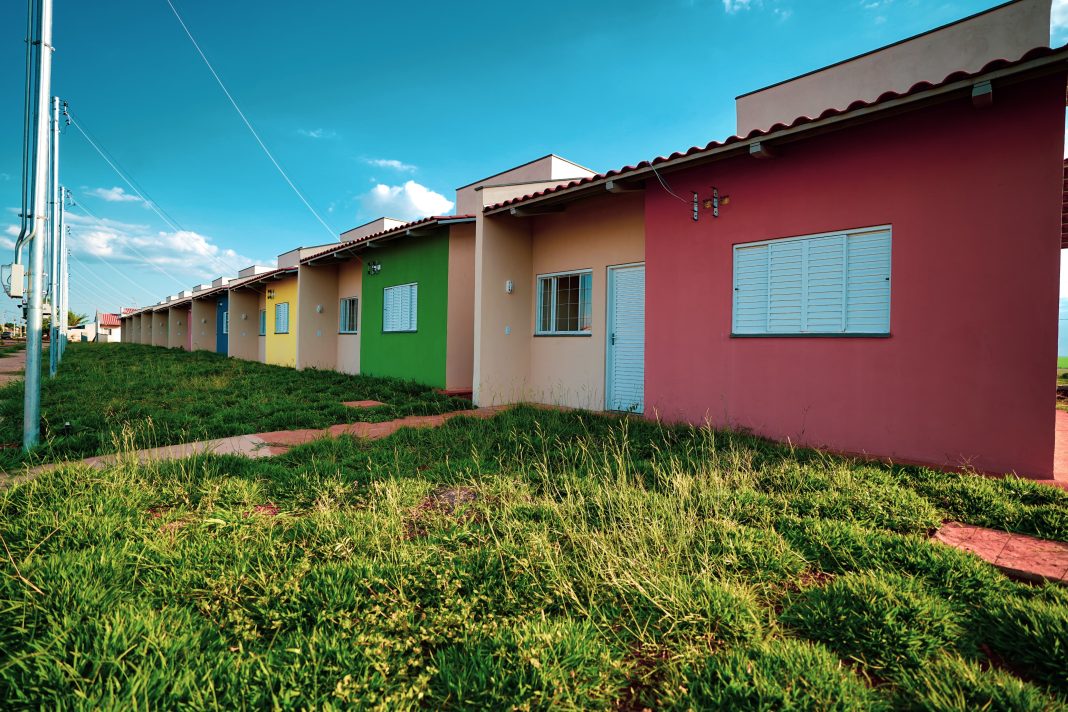 Governo de Goiás abre inscrições para 758 casas a custo zero em 16 municípios