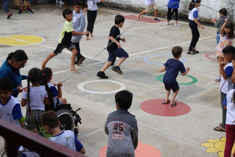 Educação convoca famílias para autodeclaração étnico-racial até 27 de junho