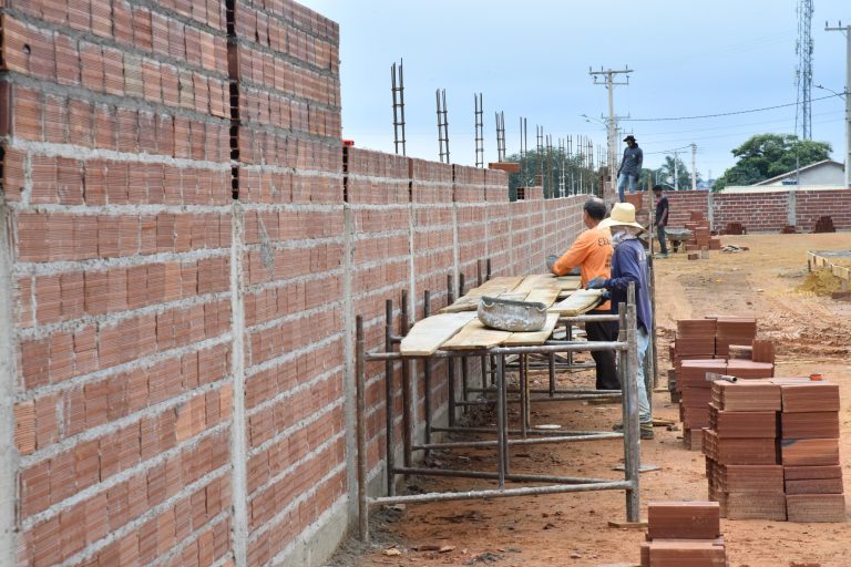 Gestão Vilela inicia obras de três novos CMEIs em Aparecida