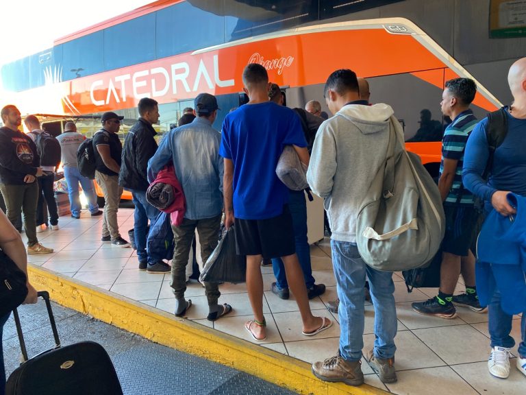 Prefeitura de Goiânia proporciona retorno de pessoas em situação de extrema de vulnerabilidade para terra natal