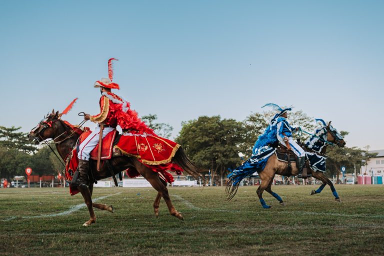 Circuito das Cavalhadas passa pela histórica cidade de Crixás neste fim de semana