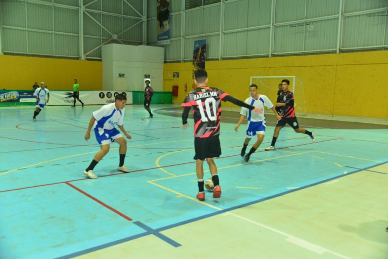 Prefeitura abre inscrições para campeonatos municipais de futebol amador e futsal