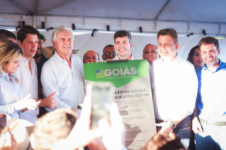 Caiado inaugura pavimentação da GO-447 entre Divinópolis e GO-118