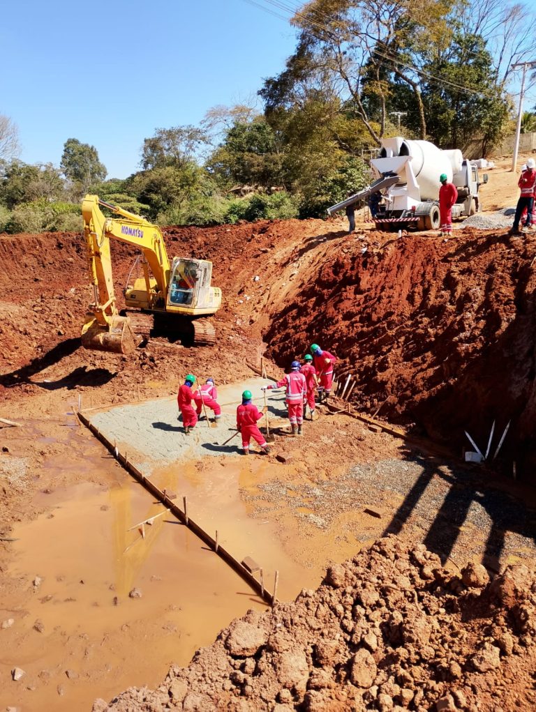 Prefeitura avança com obras de drenagem e pavimentação no Setor Chácaras de Recreio São Joaquim